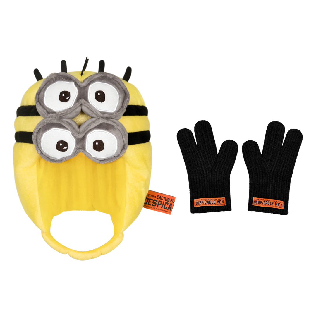 CPFM "DESPICABLE ME 4" MINIONS PLUSH HELMET SET